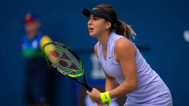 网球在该地 网球在该地