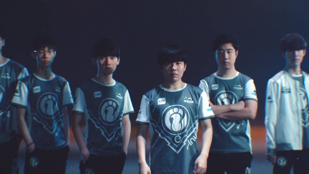 布新球衣的 布新球衣的