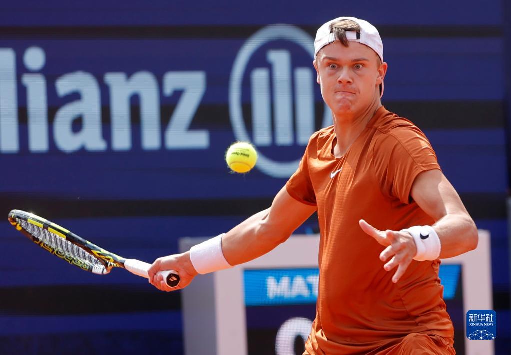 尔斯站的比 尔斯站的比